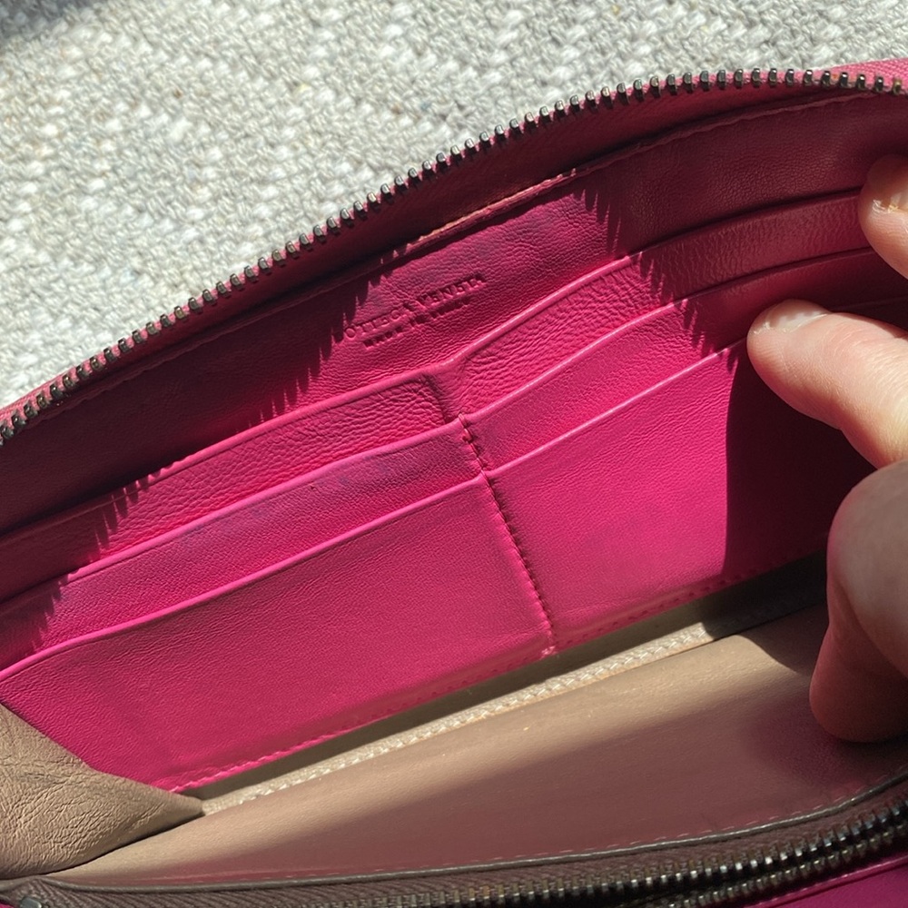 Bottega Veneta  zip around wallet - pink - Picture 14 of 16